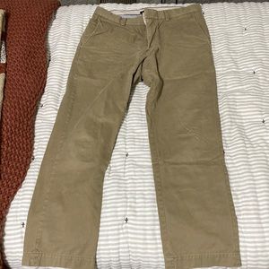 Banana Republic, khaki chinos pants, The Aiden Chino Collection, 33’x30’